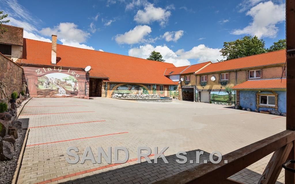 Pronájem nemovitosti 1000 m² - foto 14