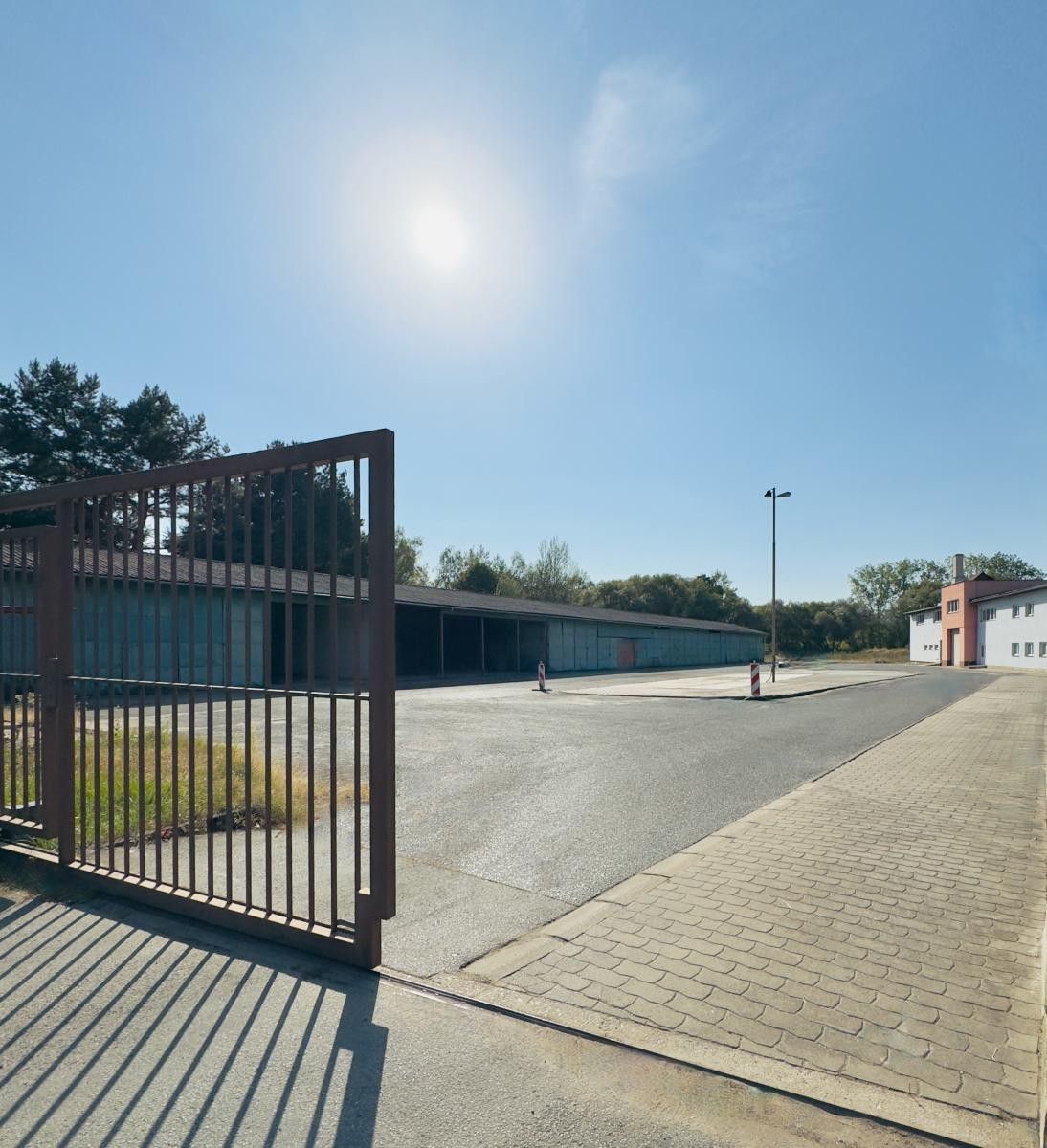 Pronájem komerčního prostoru 250 m² - foto 4