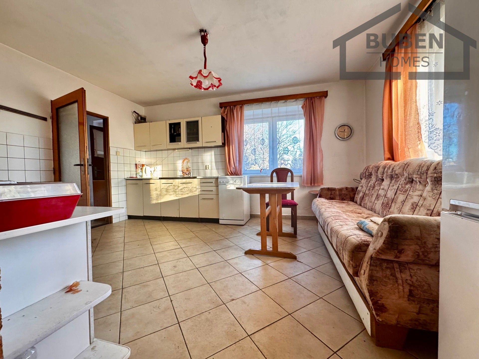 Prodej domu 160 m² - foto 2