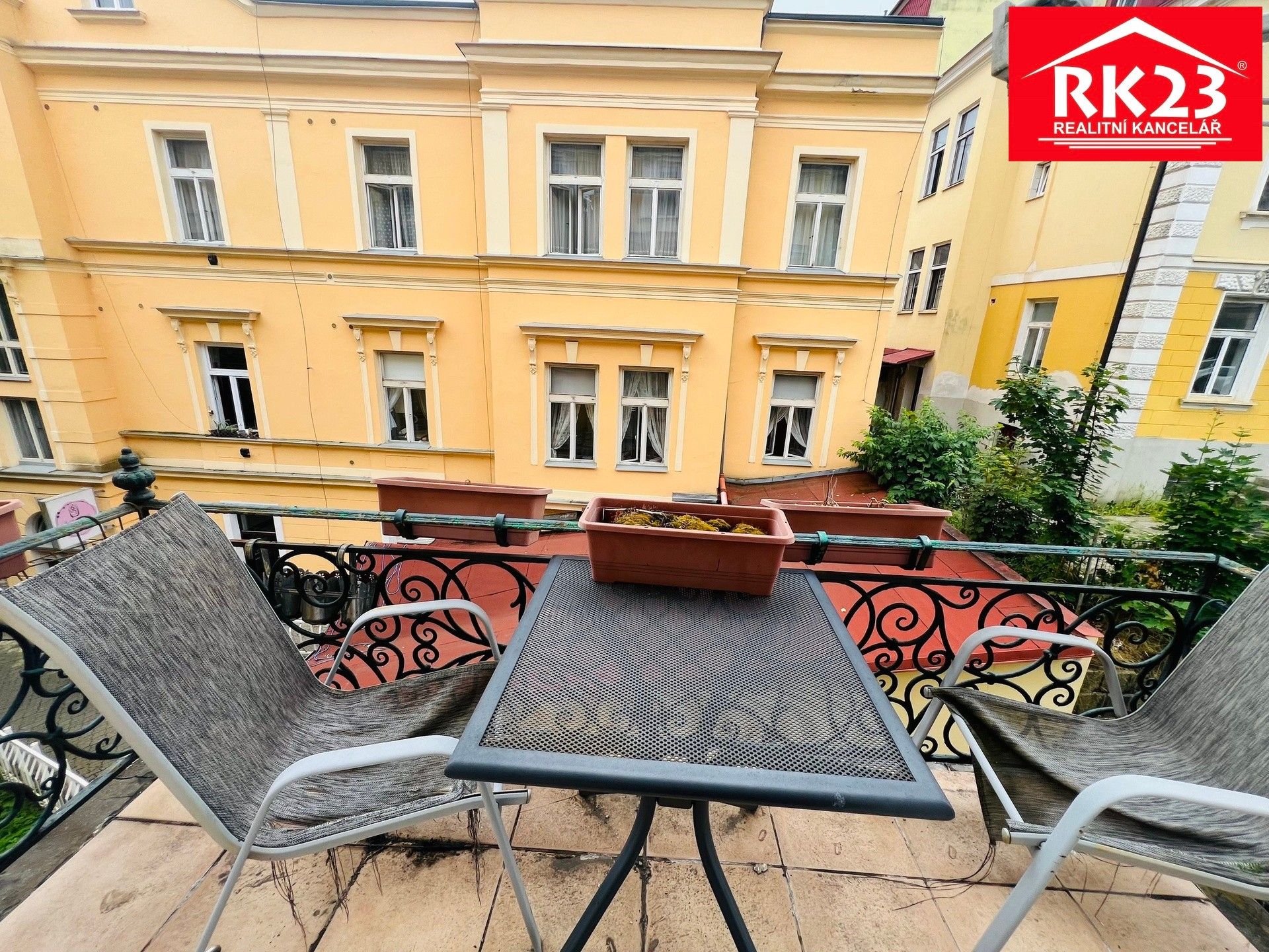 Pronájem bytu 3+kk 101 m² - foto 15