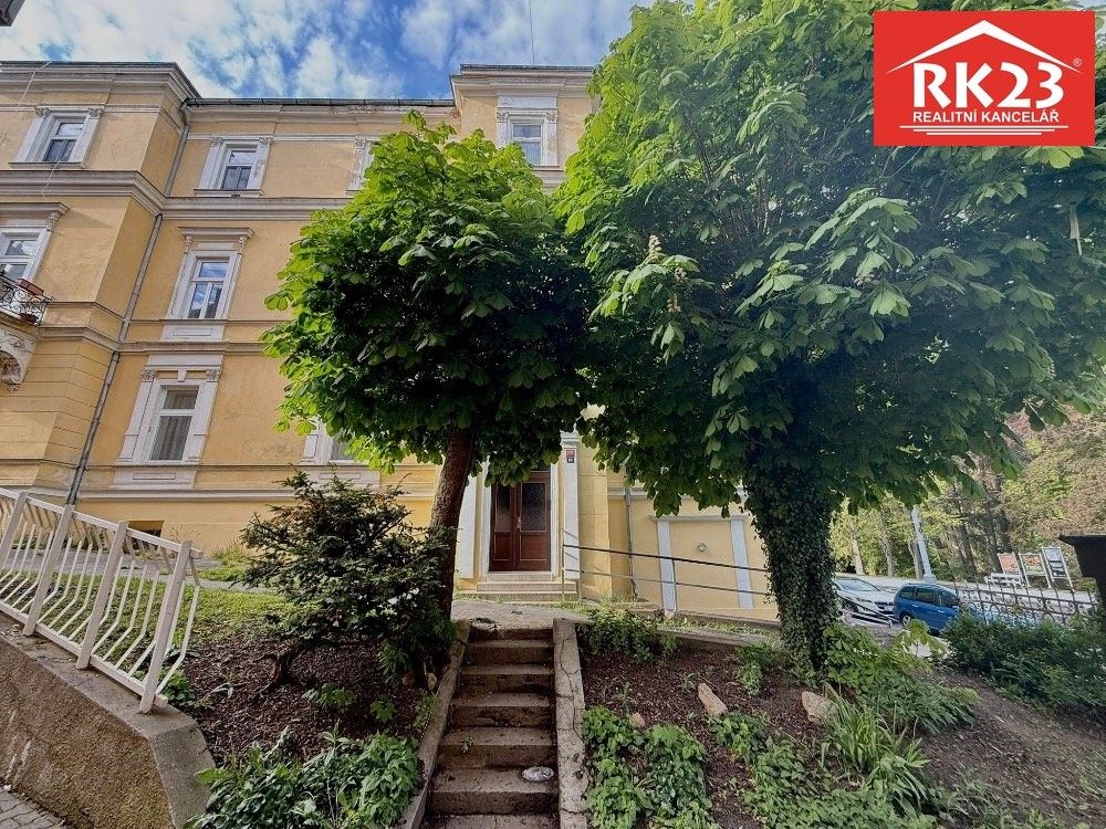 Pronájem bytu 3+kk 101 m² - foto 19