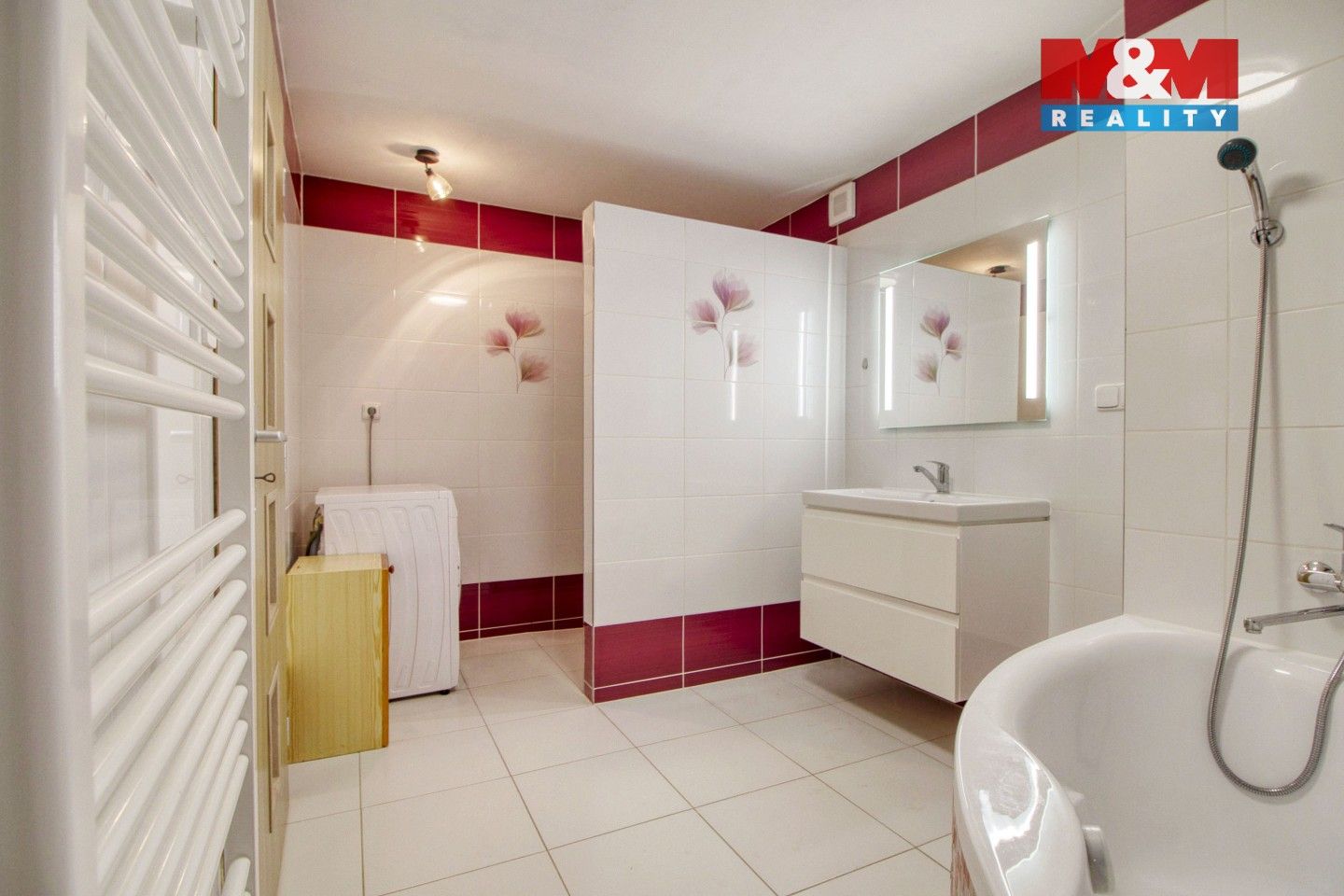 Prodej domu 205 m² - foto 4