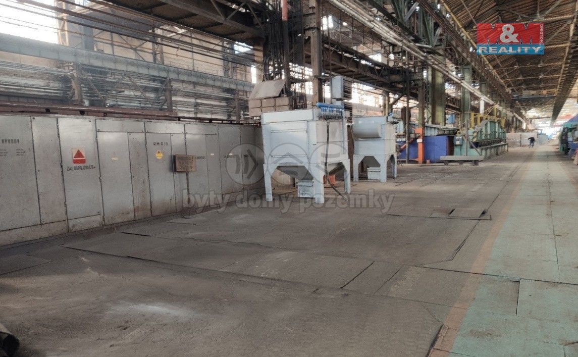 Pronájem komerčního prostoru 8500 m² - foto 4