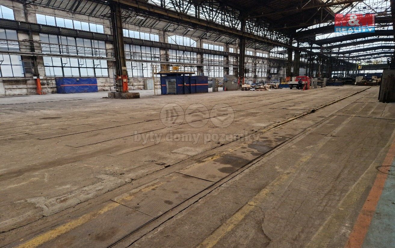 Pronájem komerčního prostoru 8500 m² - foto 6