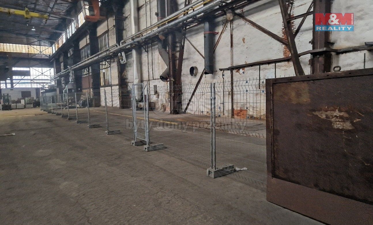 Pronájem komerčního prostoru 8500 m² - foto 11