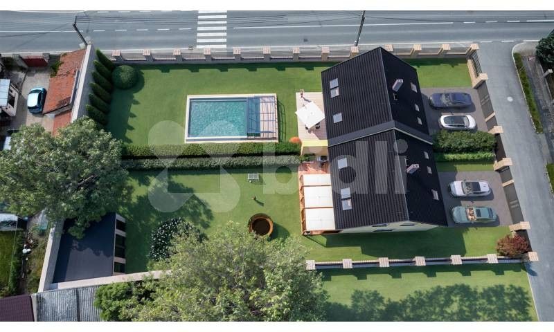 Prodej domu 136 m² - foto 2