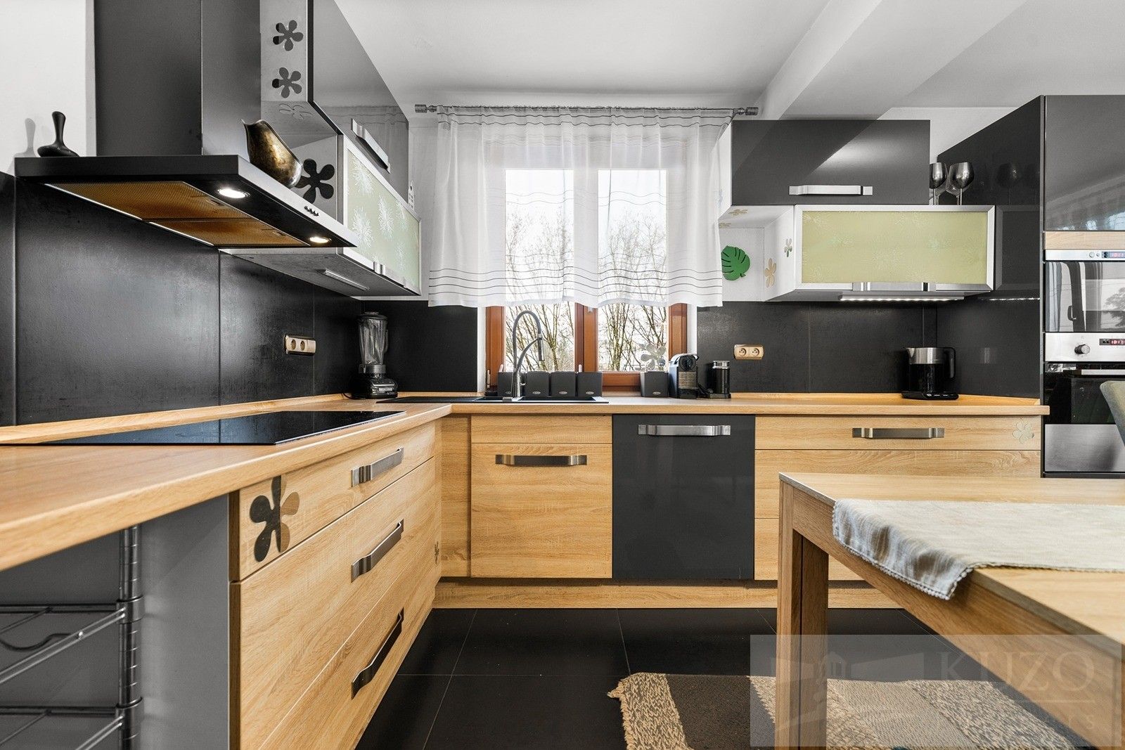 Prodej domu 230 m² - foto 2