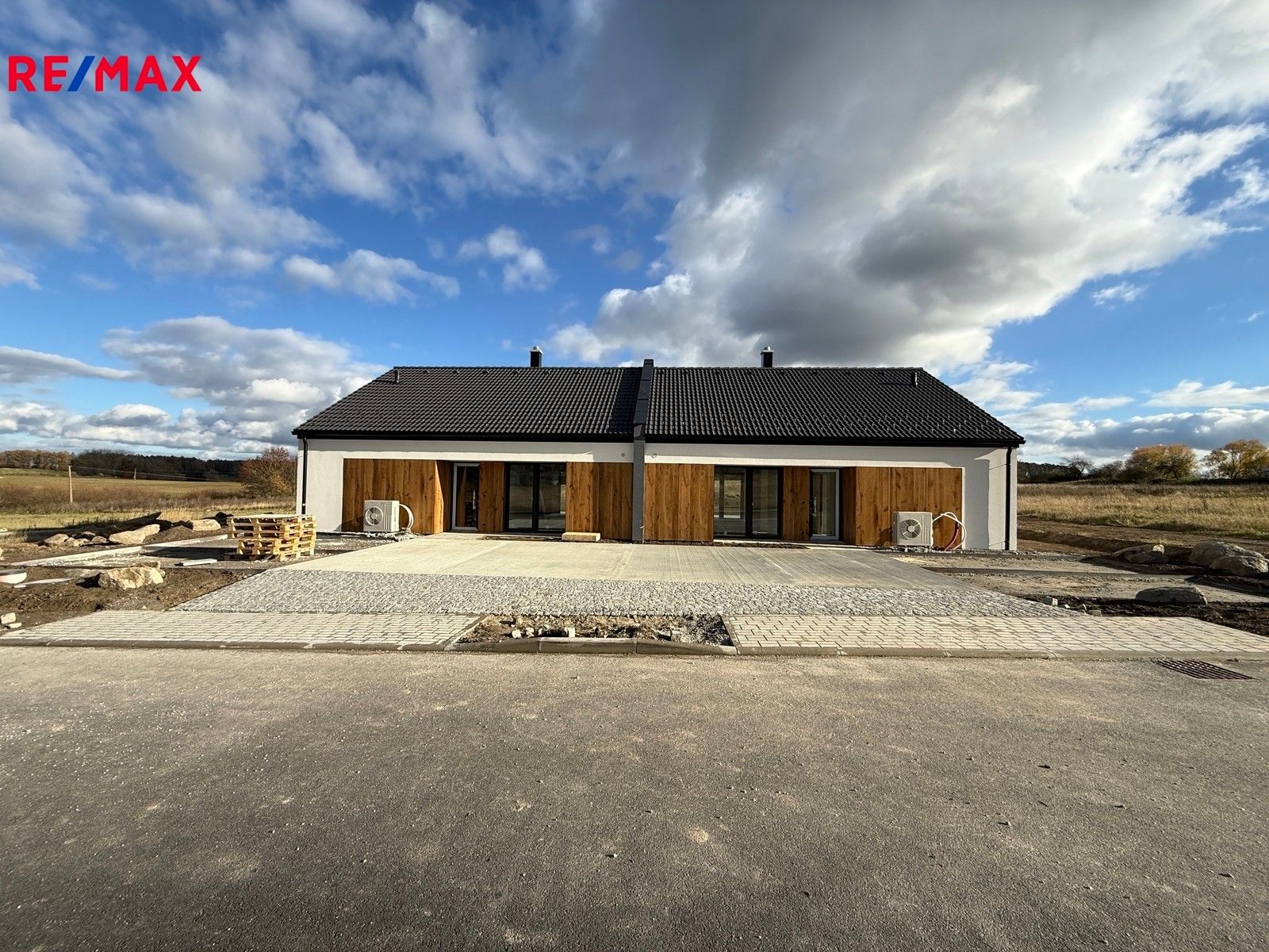 Prodej domu 75 m² - foto 1