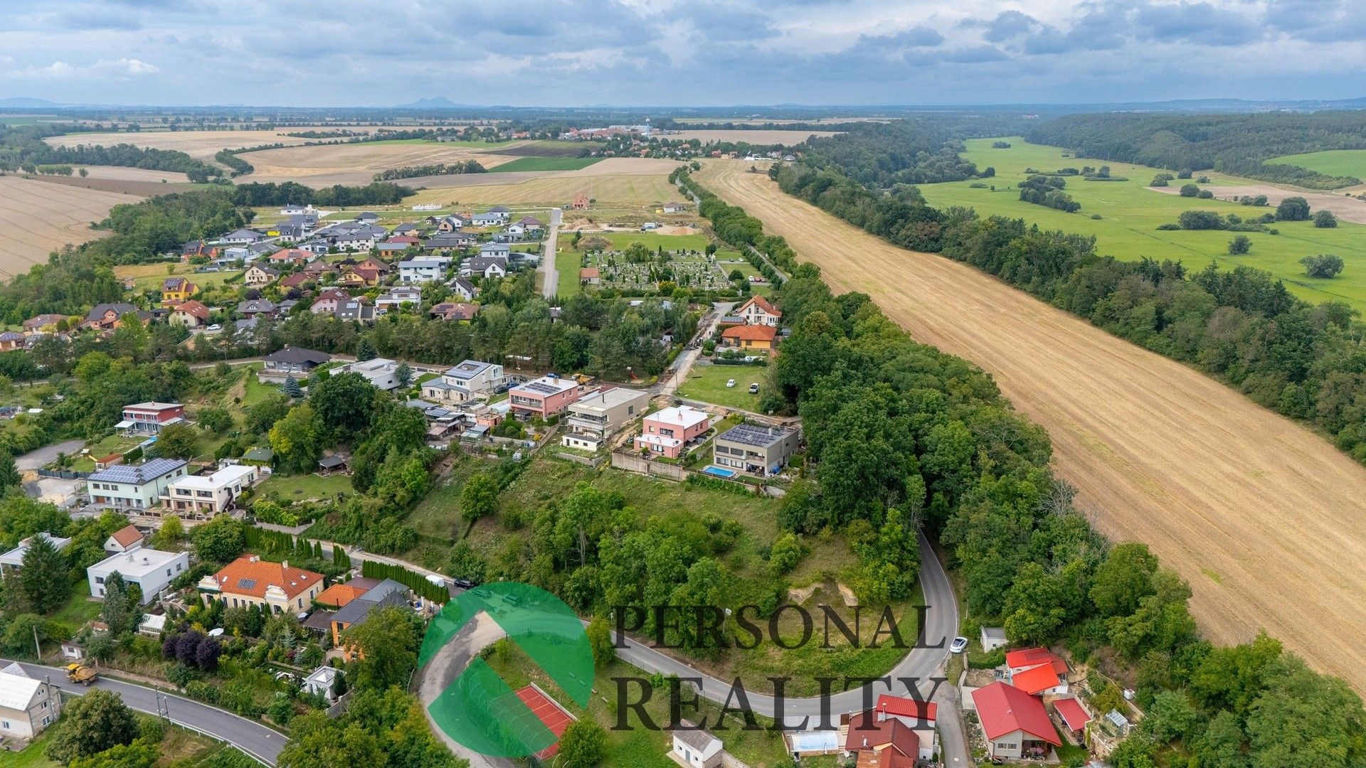 Prodej pozemku 2352 m² - foto 8