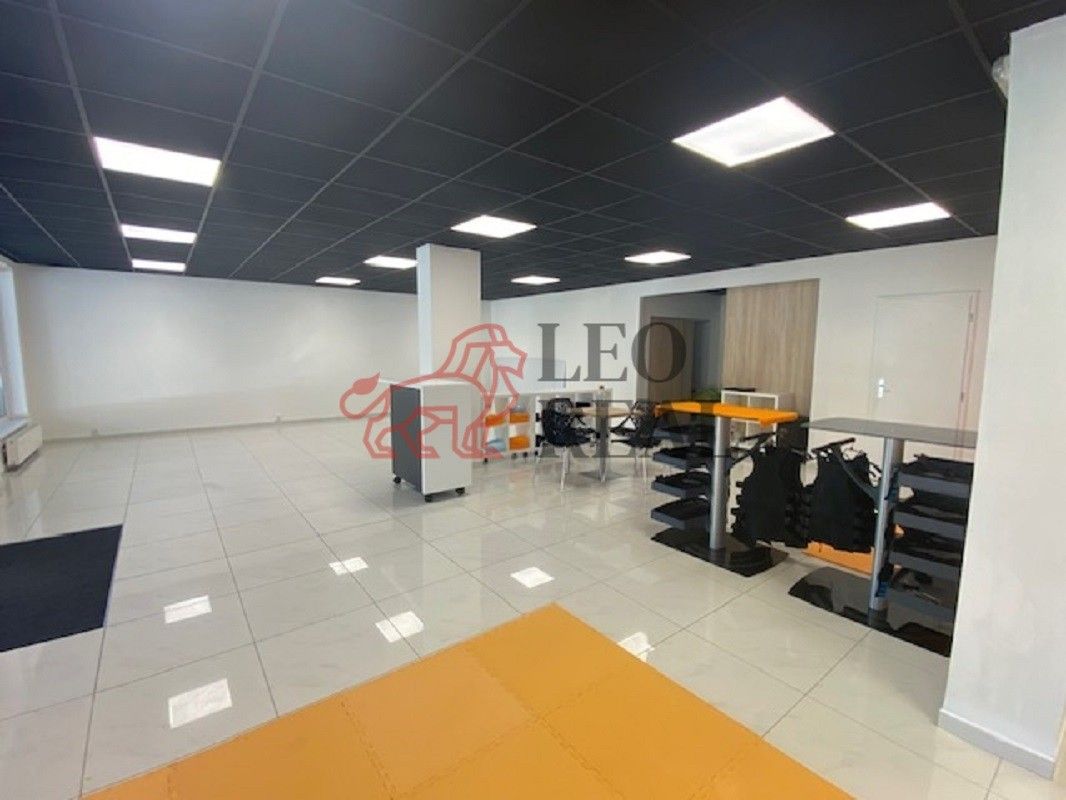 Prodej komerčního prostoru 120 m² - foto 3
