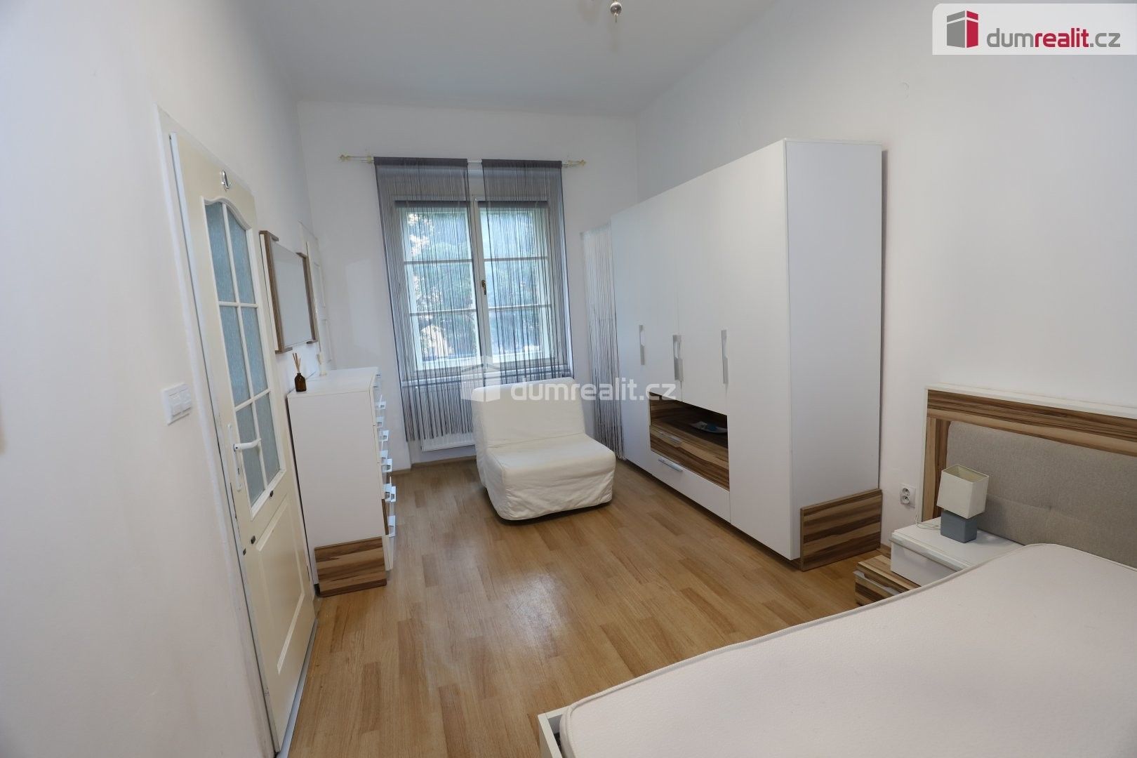 Pronájem bytu 2+1 75 m² - foto 10