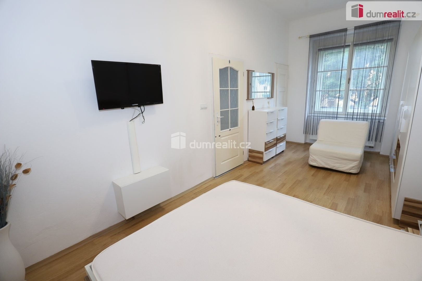 Pronájem bytu 2+1 75 m² - foto 9