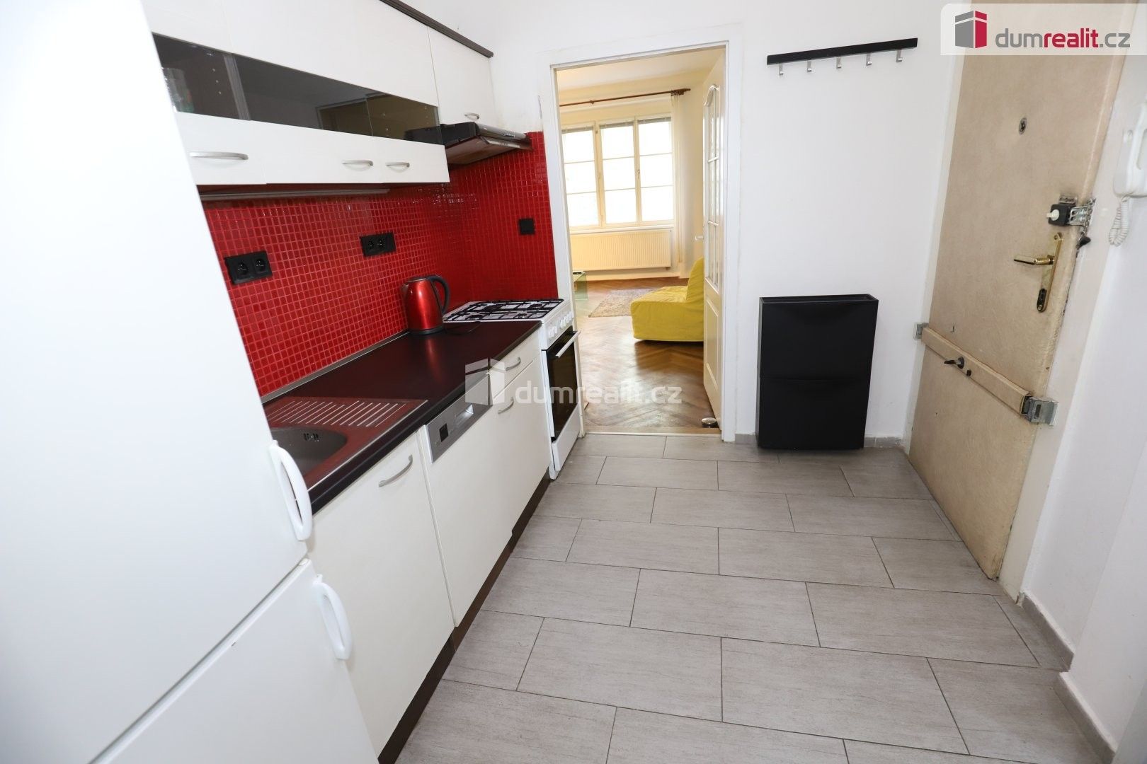 Pronájem bytu 2+1 75 m² - foto 11