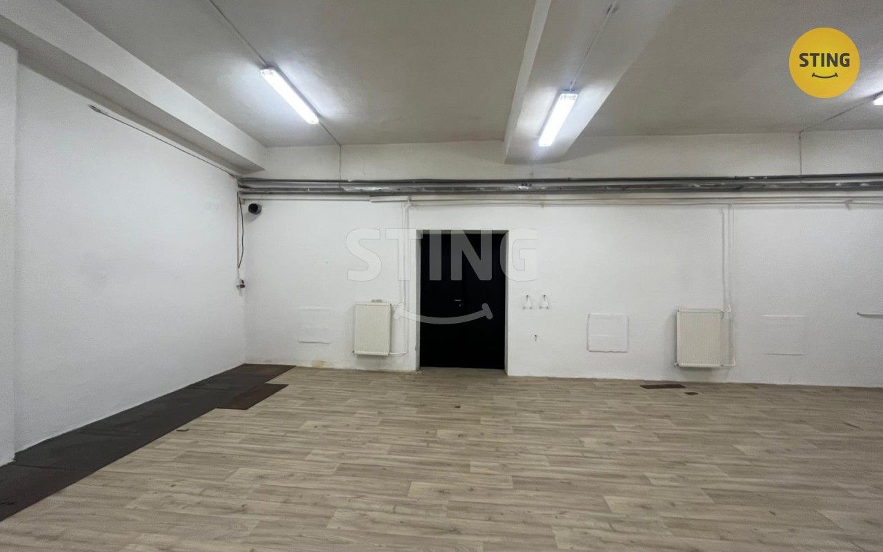 Pronájem komerčního prostoru 80 m² - foto 2