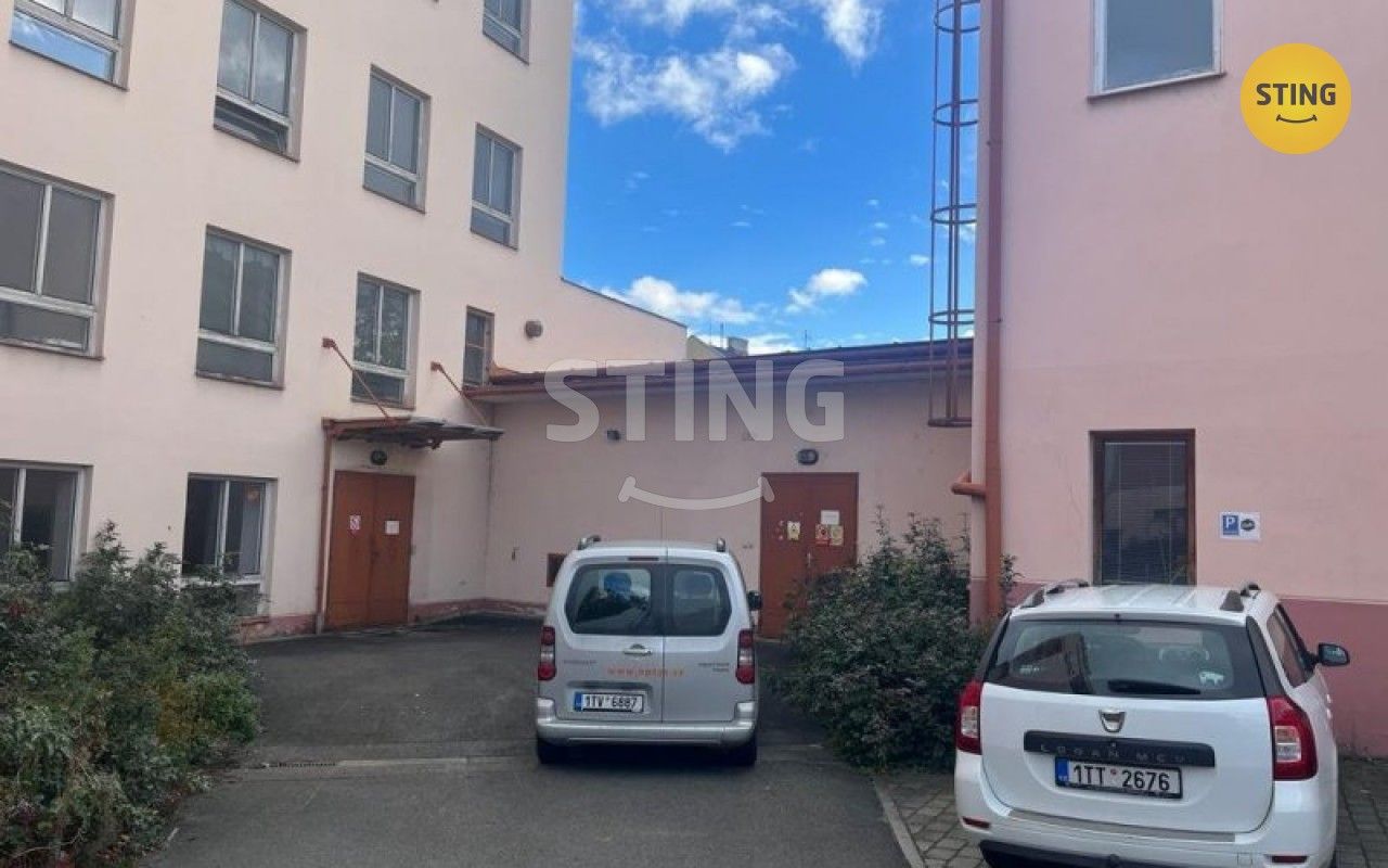 Pronájem komerčního prostoru 80 m² - foto 4