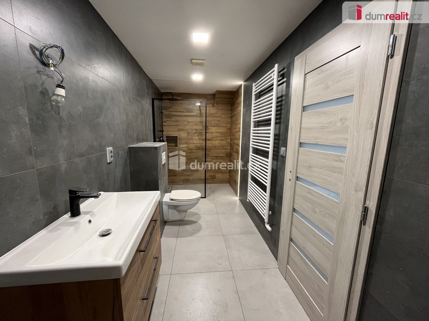 Prodej domu 204 m² - foto 3