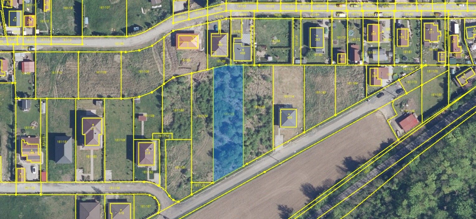 Prodej pozemku 1348 m² - foto 1