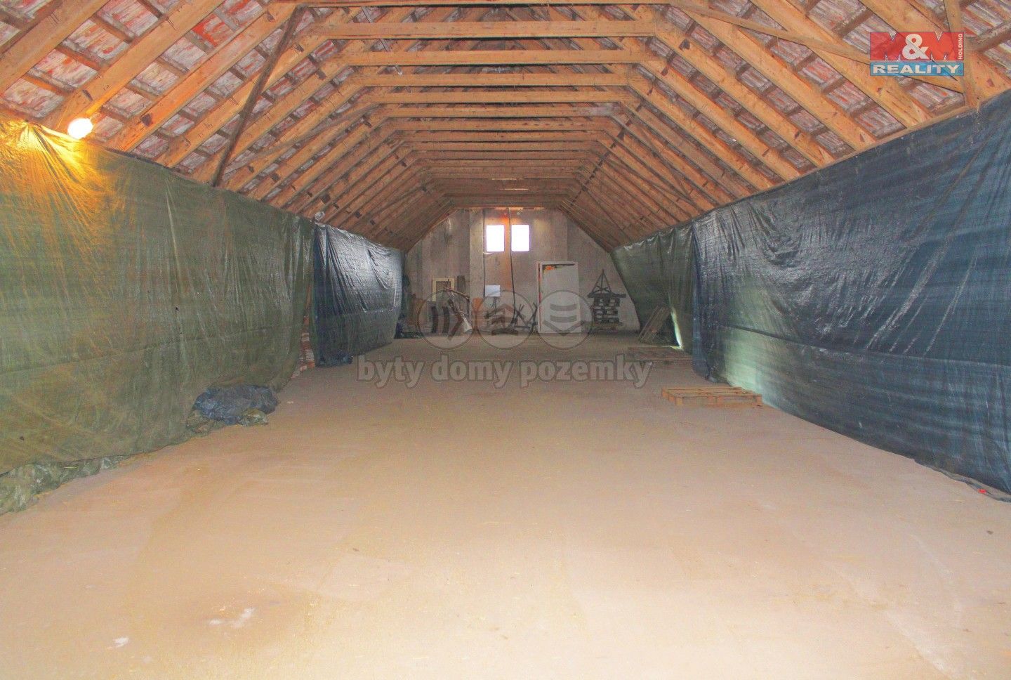 Pronájem komerčního prostoru 500 m² - foto 7