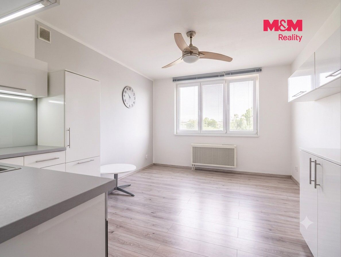Pronájem bytu 1+kk 21 m² - foto 4