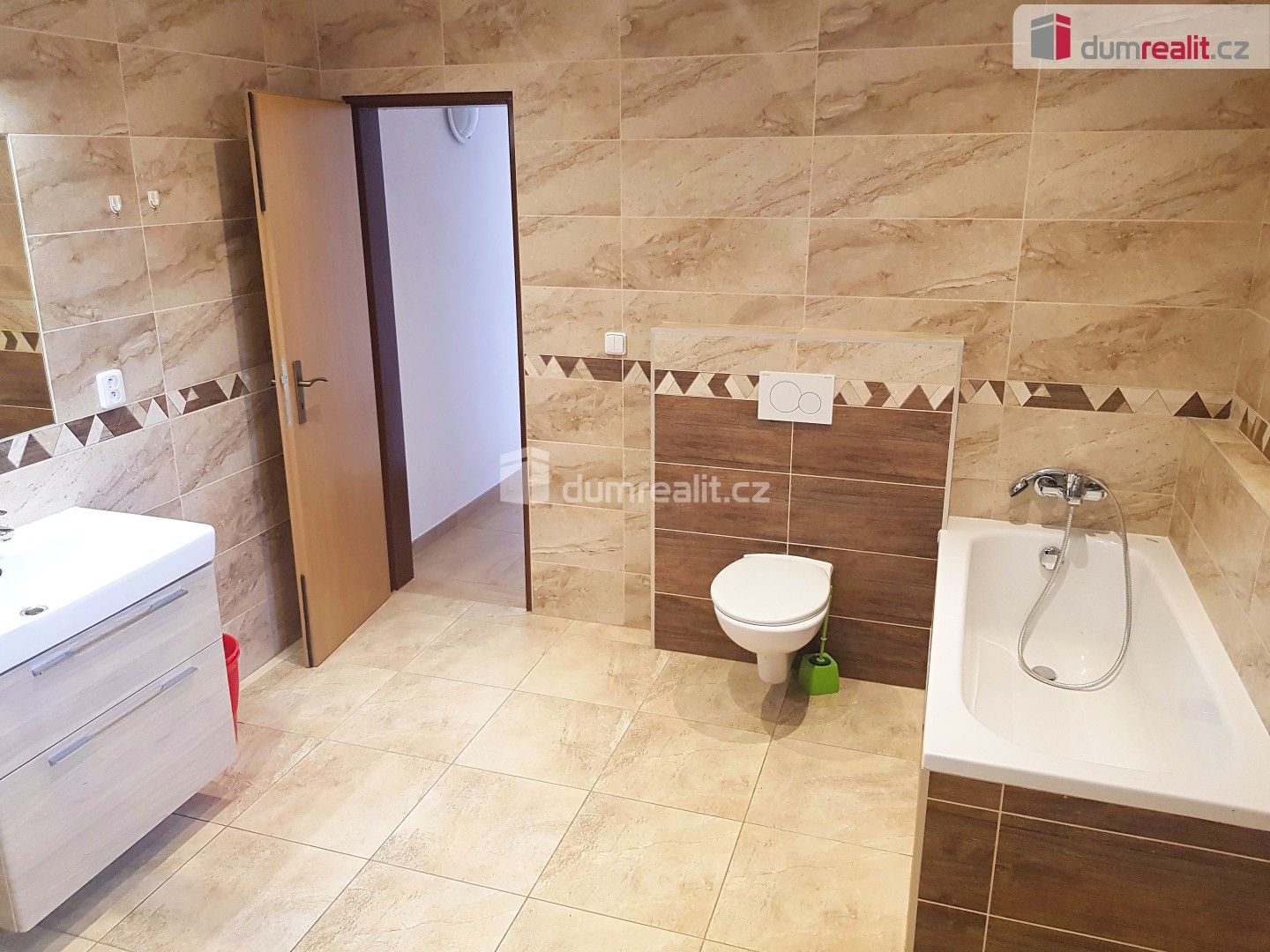 Prodej domu 230 m² - foto 8