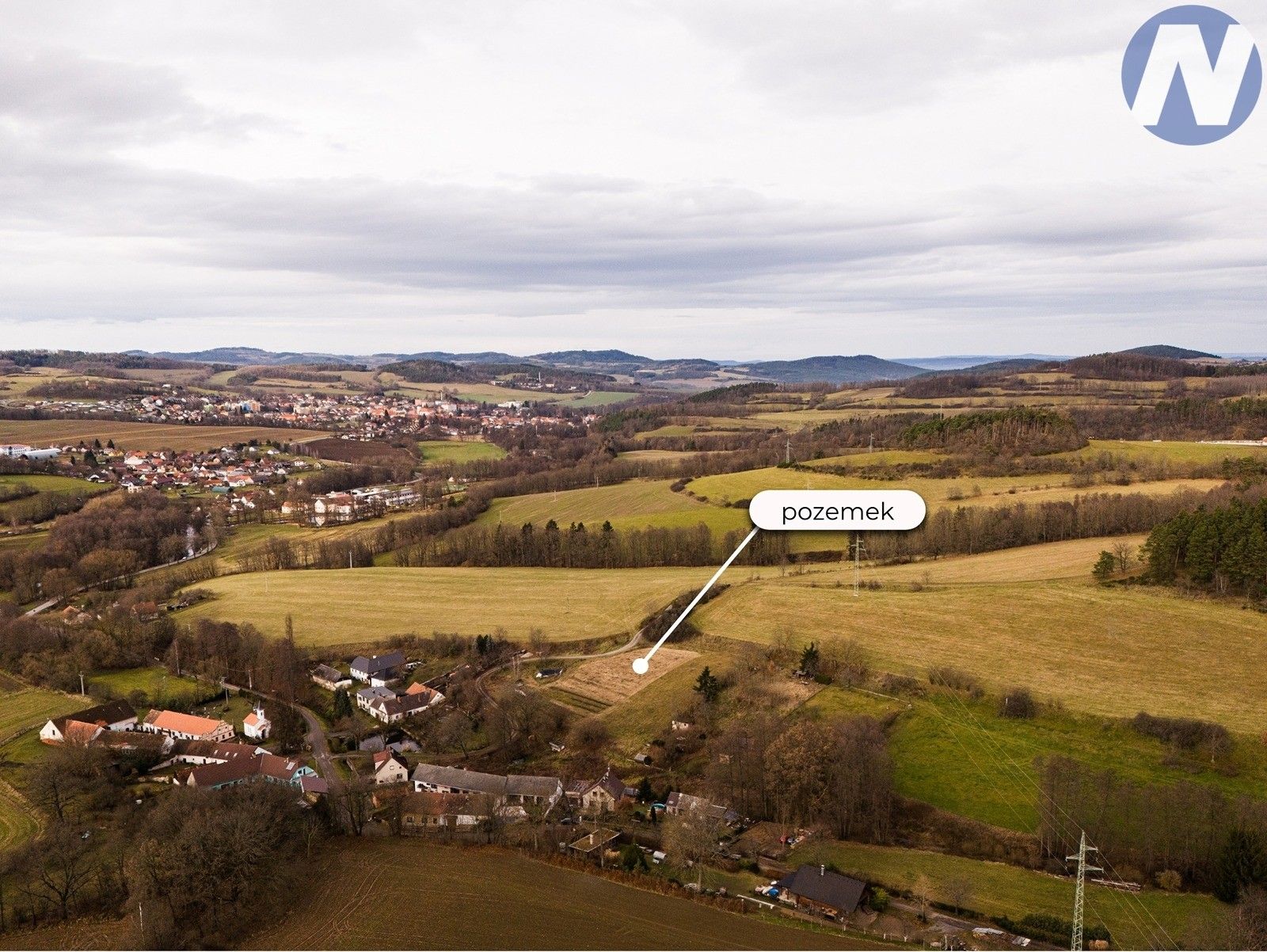 Prodej pozemku 3733 m² - foto 5