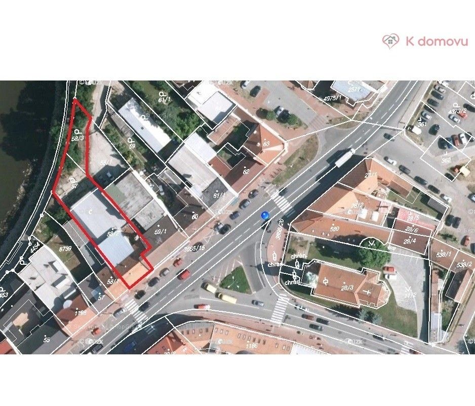 Prodej komerčního prostoru 980 m² - foto 2
