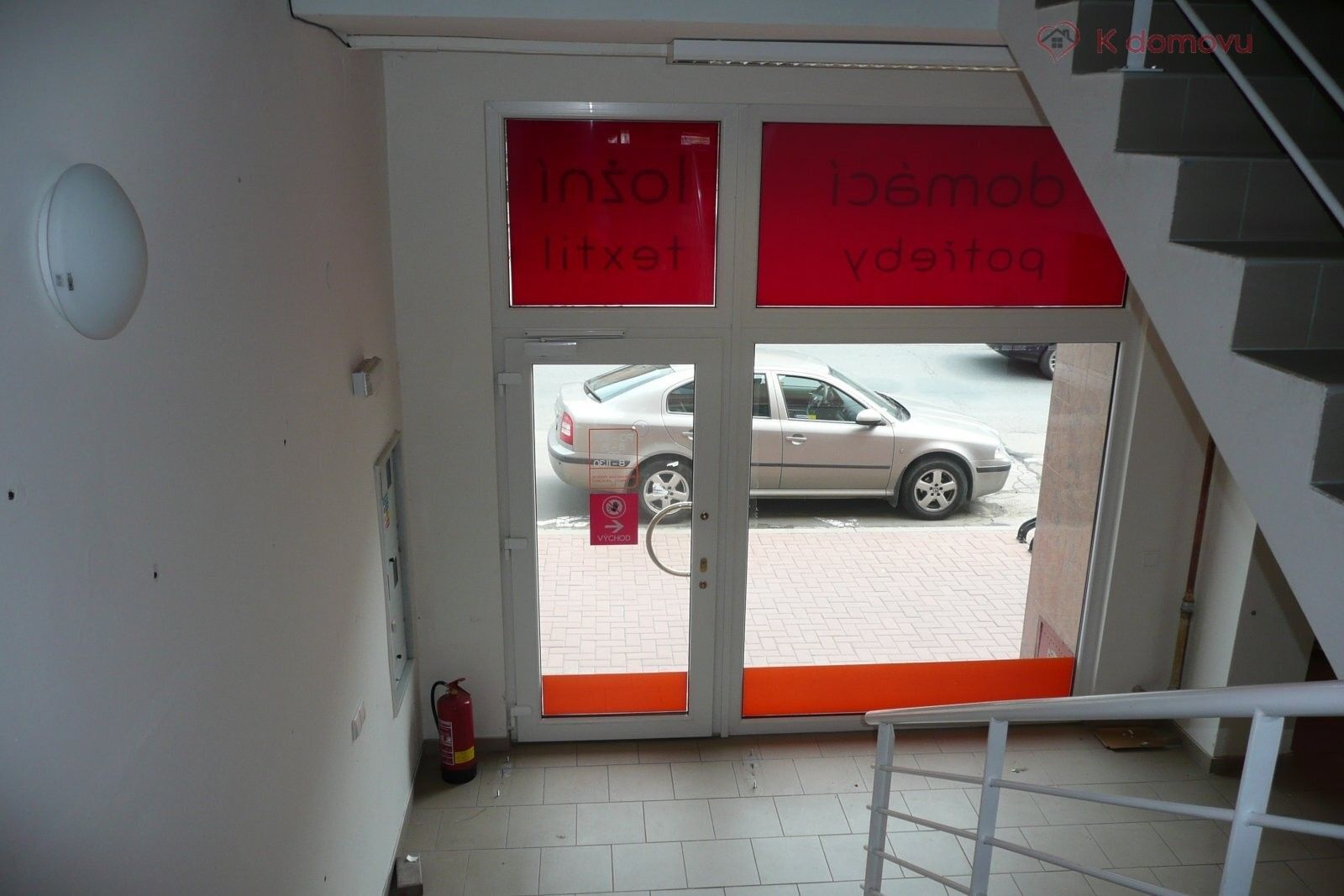 Prodej komerčního prostoru 980 m² - foto 7