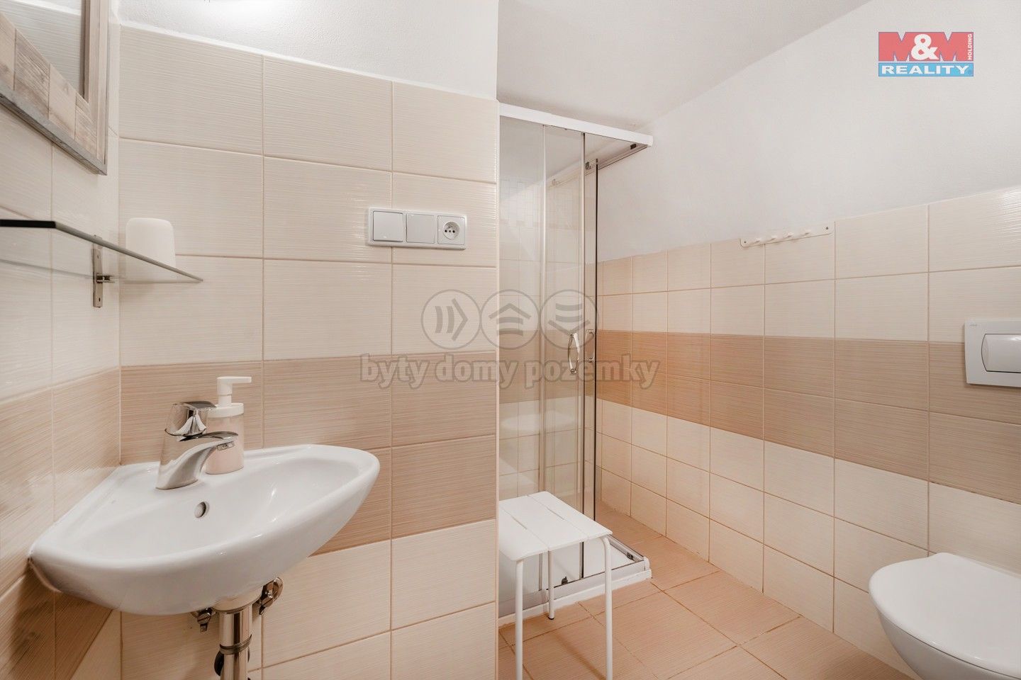 Prodej komerčního prostoru 300 m² - foto 11