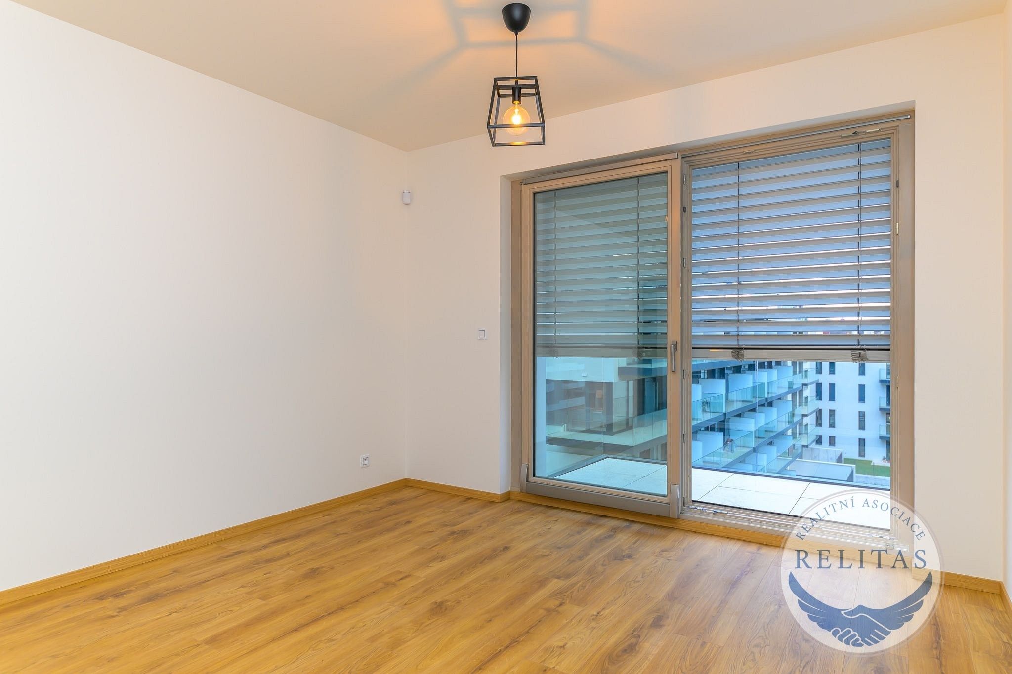 Pronájem bytu 1+kk 30 m² - foto 5