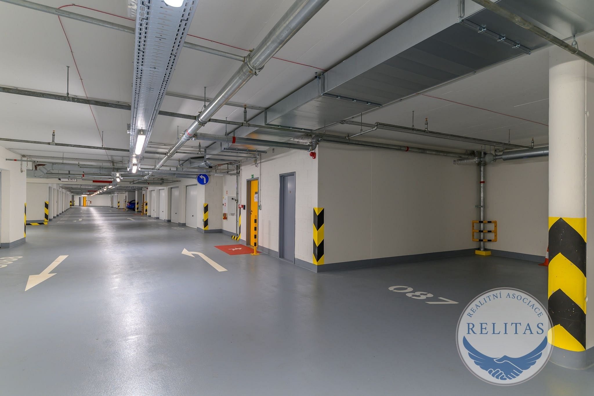 Pronájem bytu 1+kk 30 m² - foto 12