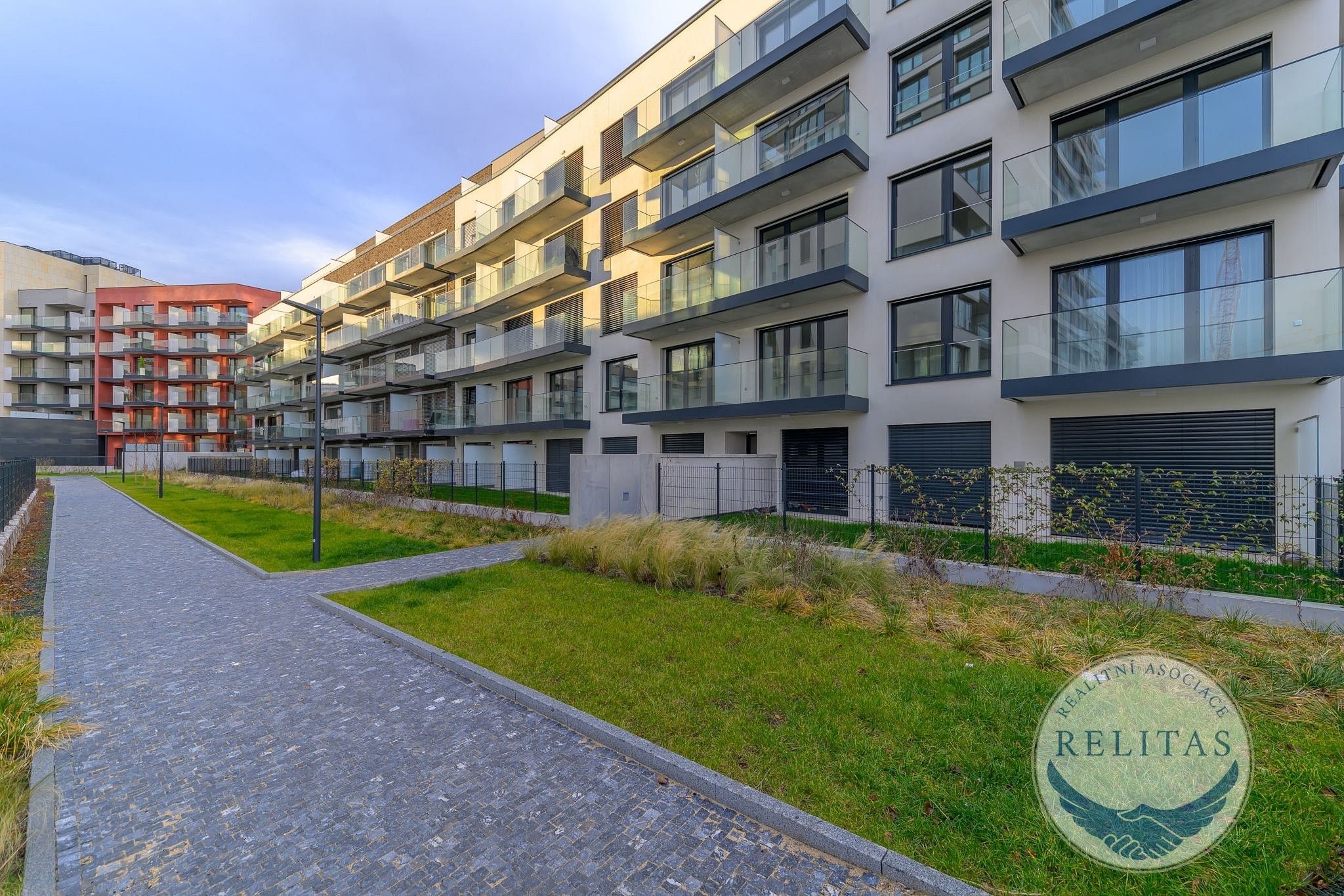Pronájem bytu 1+kk 30 m² - foto 15