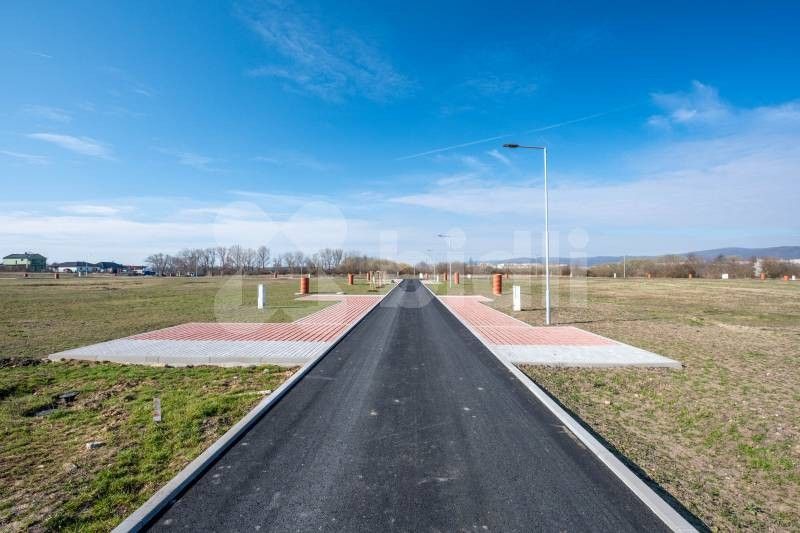 Prodej pozemku 1195 m² - foto 3