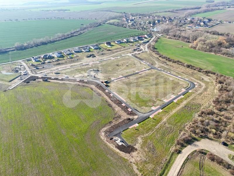 Prodej pozemku 1195 m² - foto 1