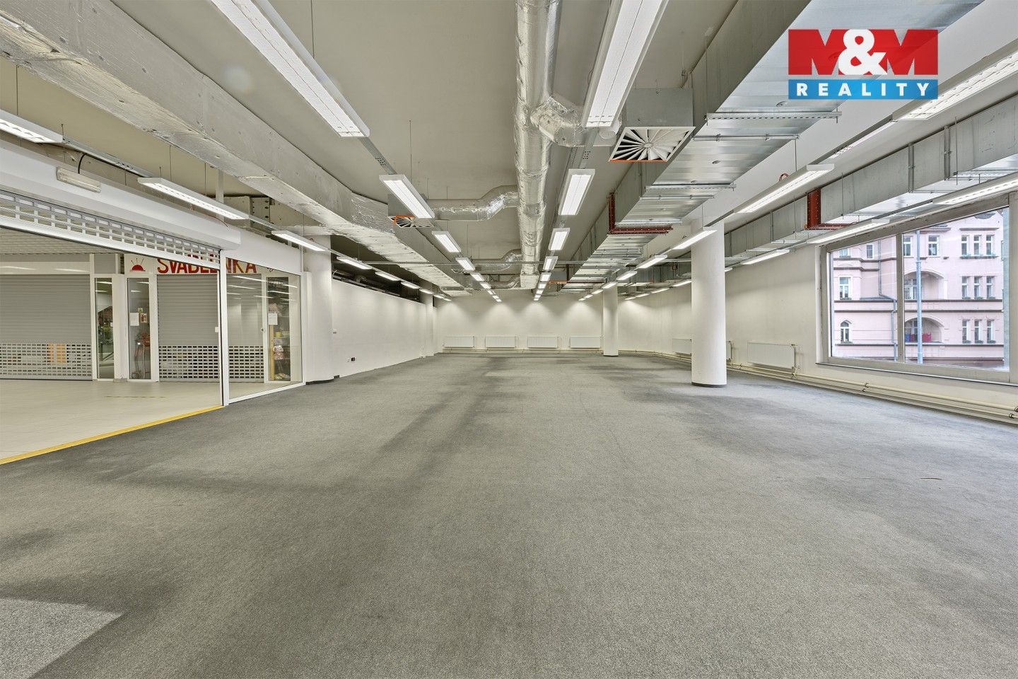 Pronájem komerčního prostoru 230 m² - foto 3