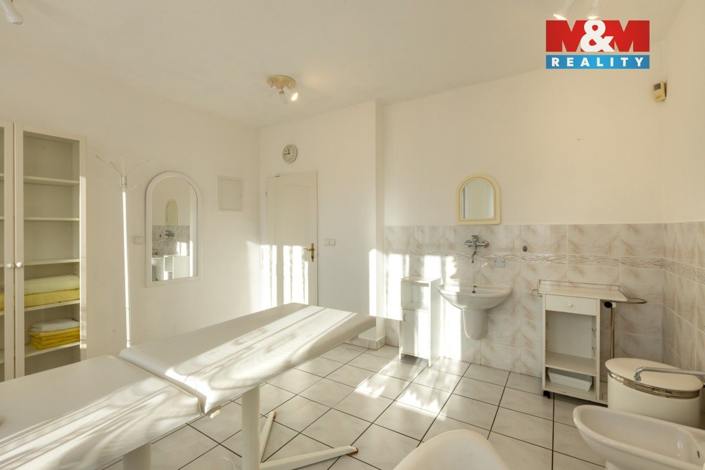 Prodej komerčního prostoru 440 m² - foto 8