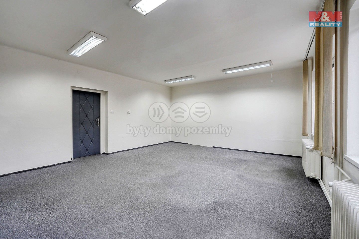 Pronájem komerčního prostoru 1096 m² - foto 10