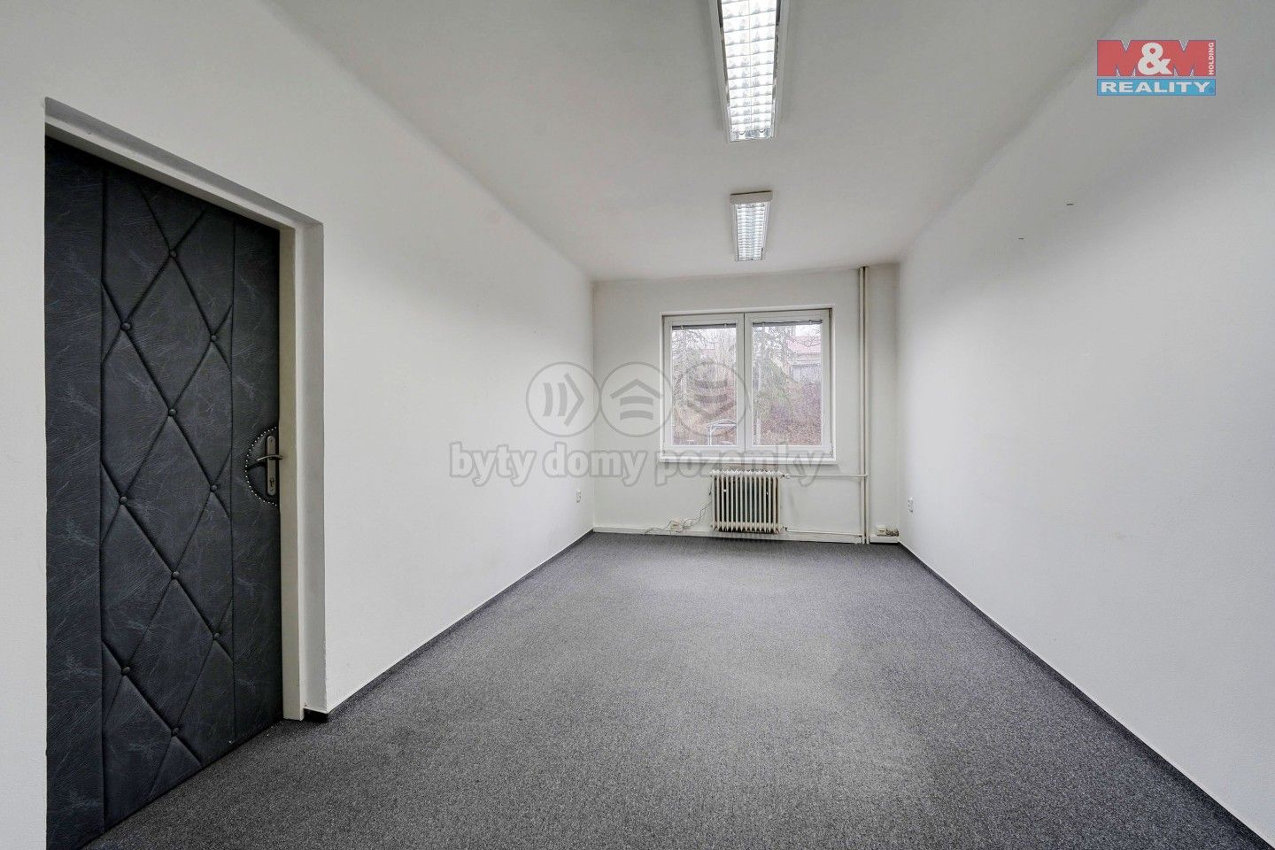 Pronájem komerčního prostoru 1096 m² - foto 11