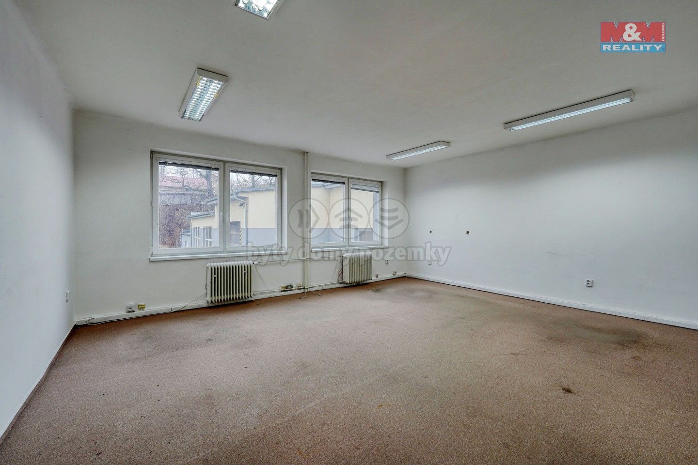 Pronájem komerčního prostoru 1096 m² - foto 13