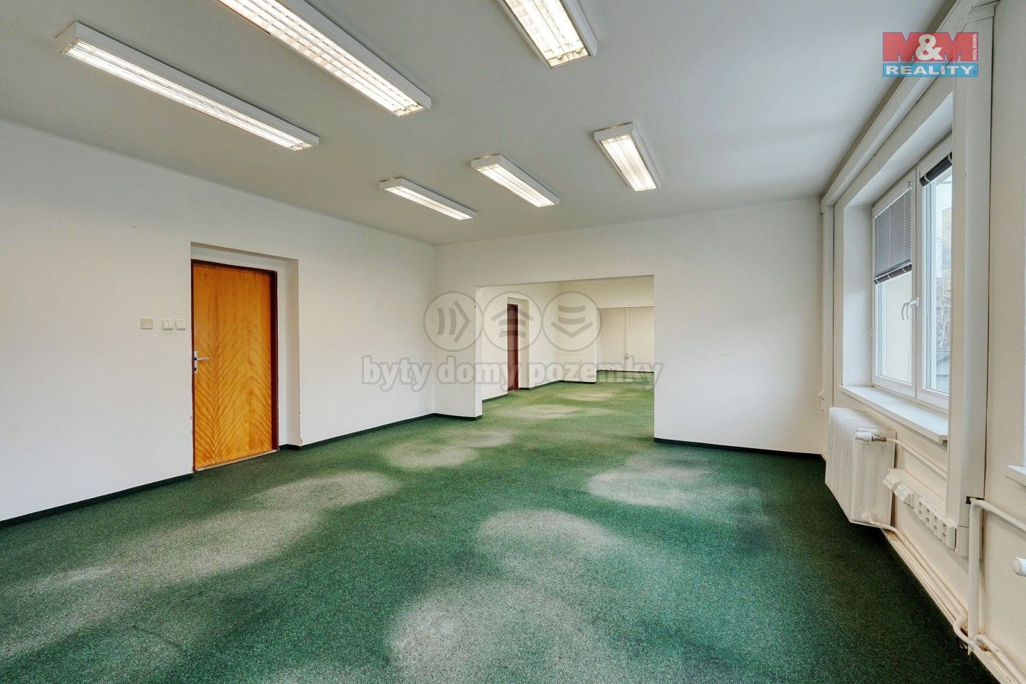 Pronájem komerčního prostoru 1096 m² - foto 33