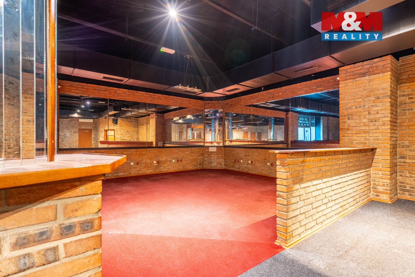 Prodej komerčního prostoru 324 m² - foto 5