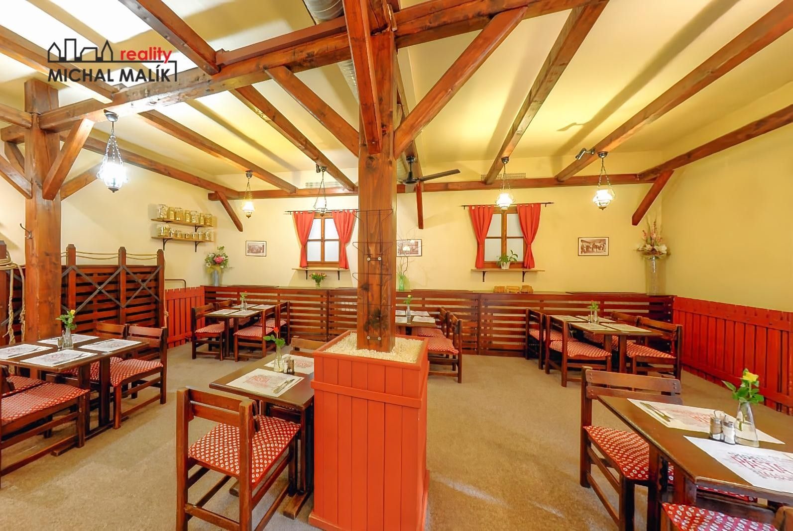 Pronájem komerčního prostoru 234 m² - foto 3
