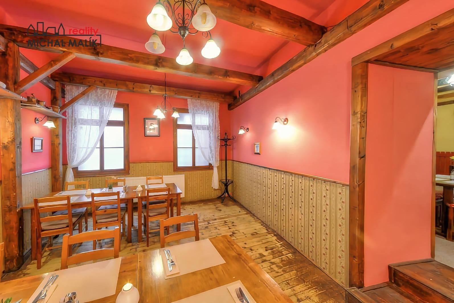 Pronájem komerčního prostoru 234 m² - foto 5