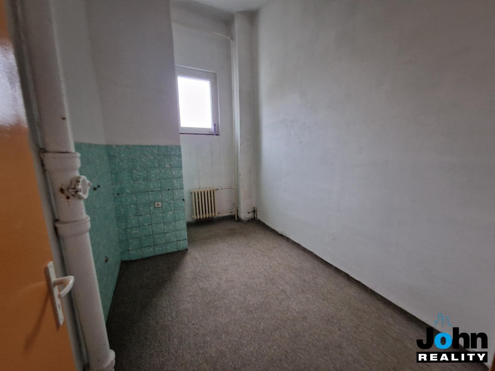 Pronájem komerčního prostoru 400 m² - foto 21