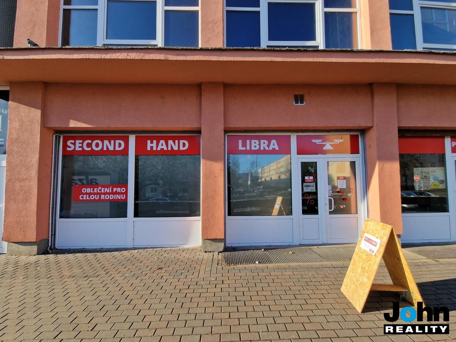 Pronájem komerčního prostoru 90 m² - foto 9