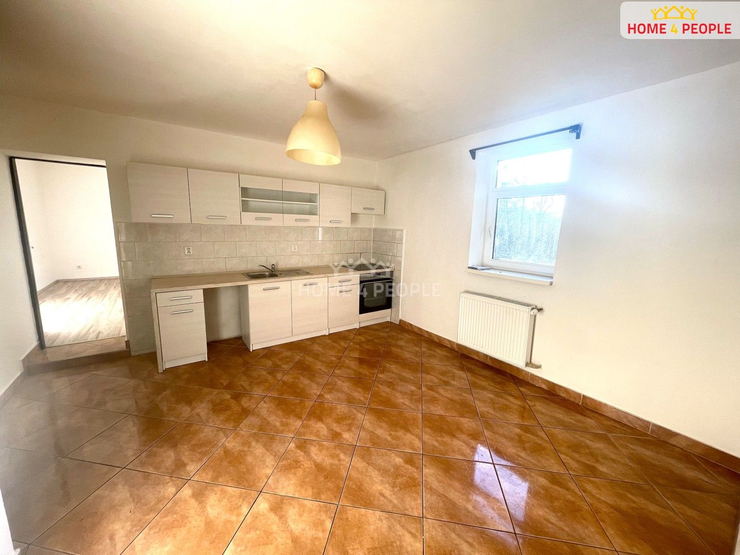 Pronájem bytu 2+1 68 m² - foto 3