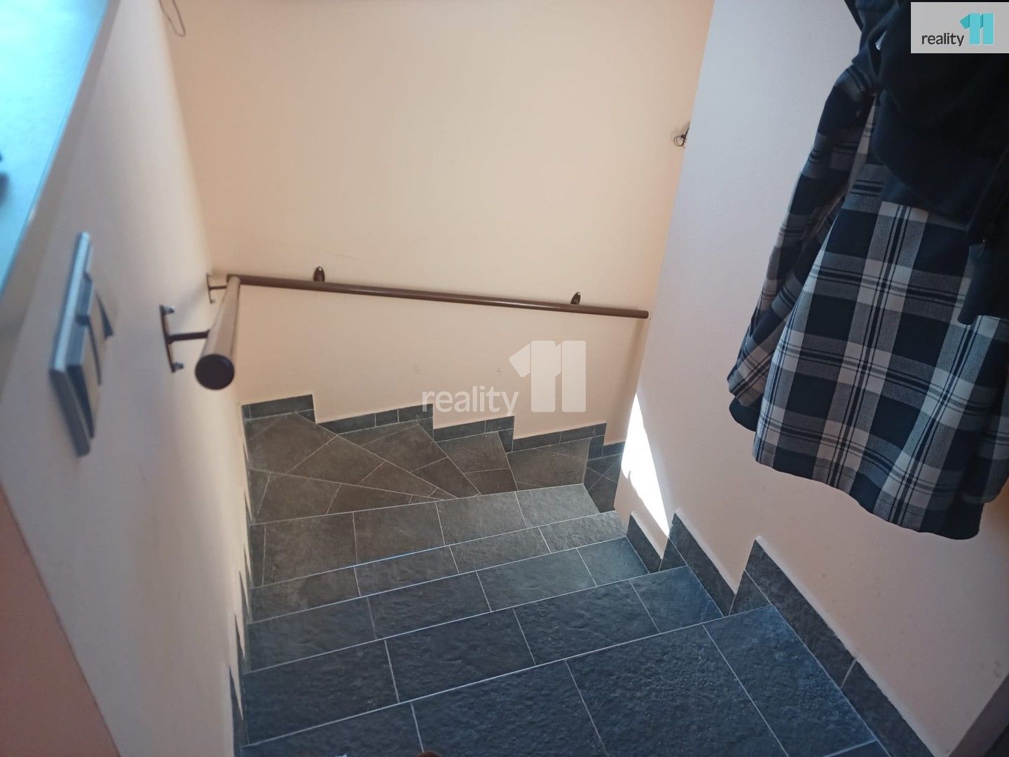 Prodej komerčního prostoru 611 m² - foto 4