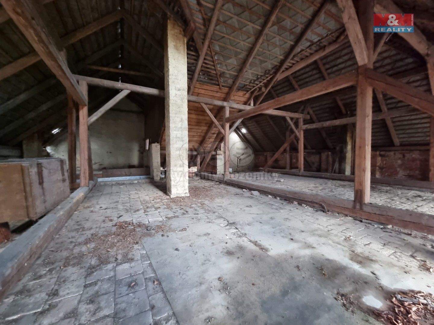 Prodej nemovitosti 361 m² - foto 14