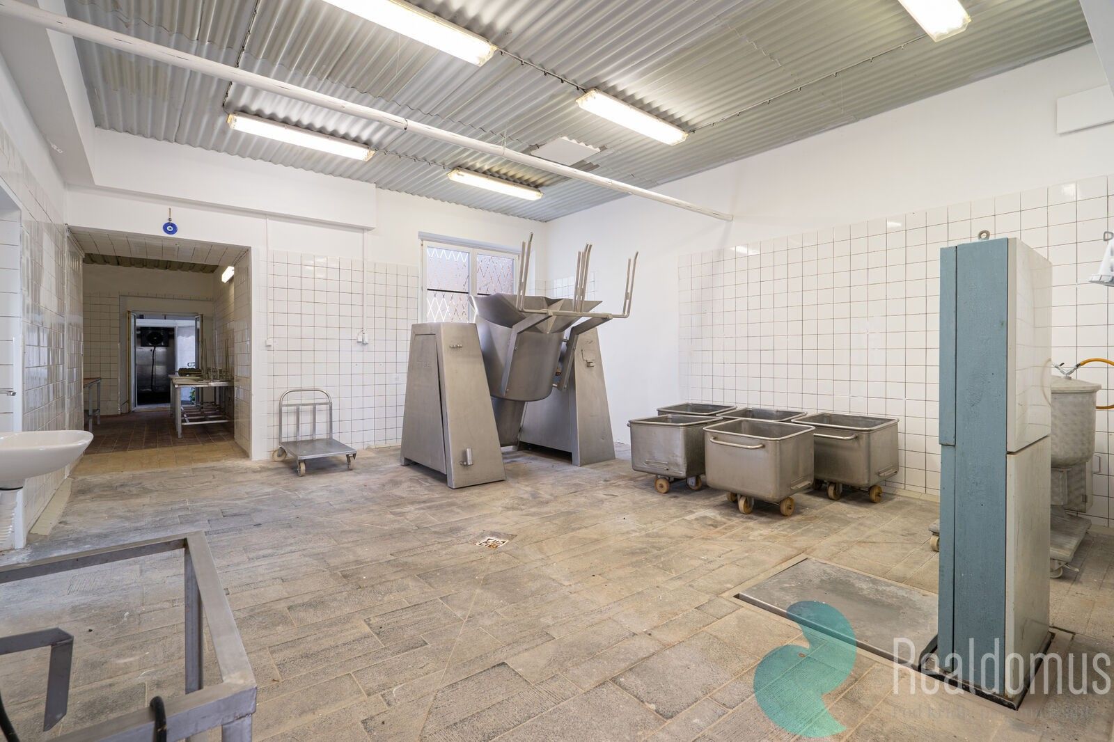 Prodej nemovitosti 512 m² - foto 5