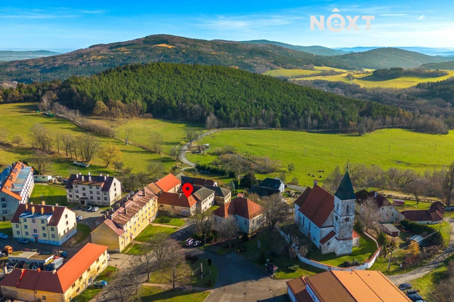 Prodej nemovitosti 630 m² - foto 2