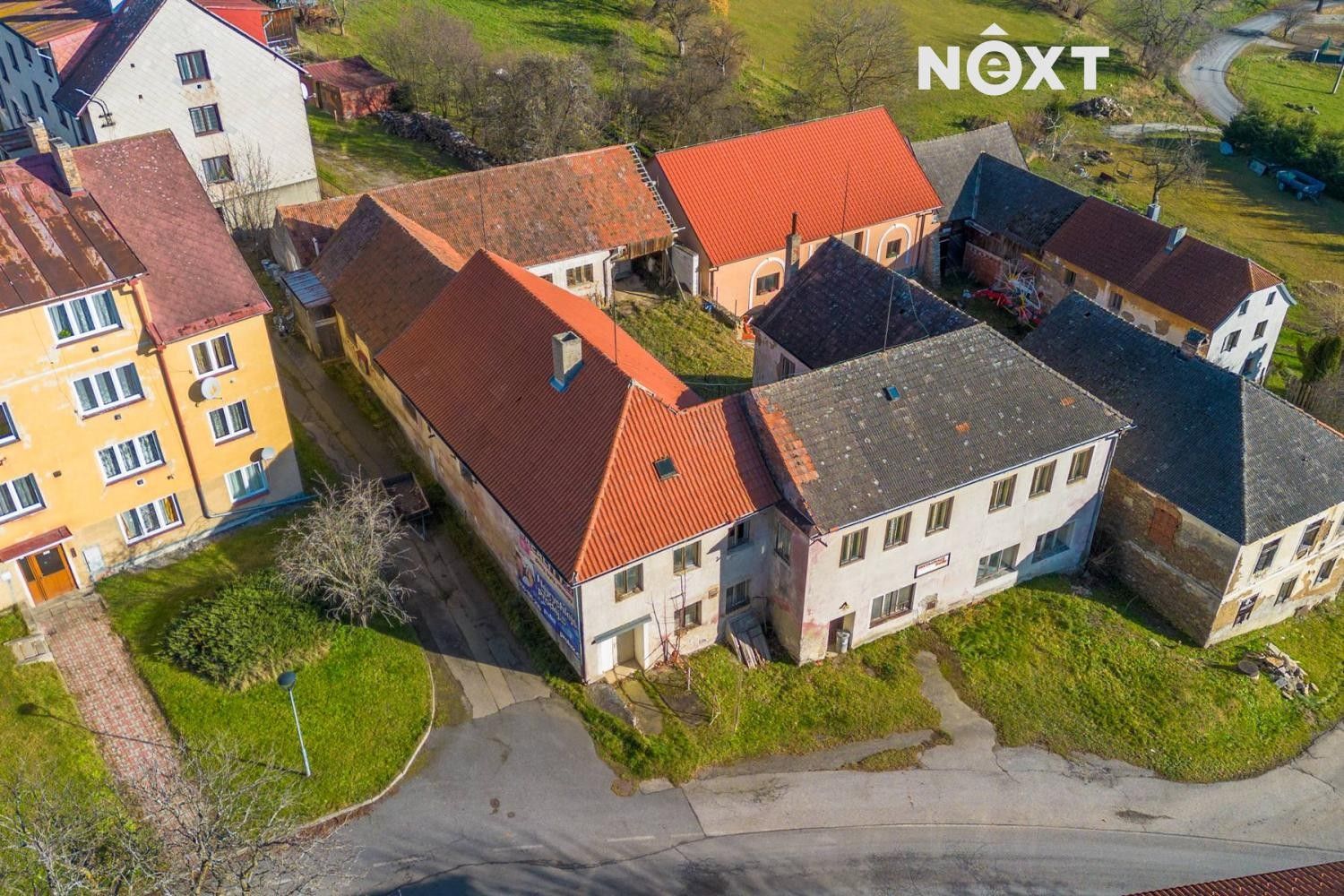 Prodej nemovitosti 630 m² - foto 3